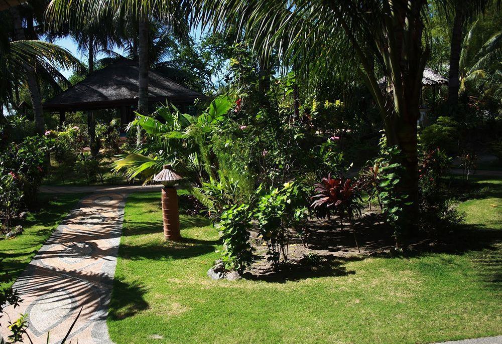 Aqua-Landia Resort Dauin Extérieur photo